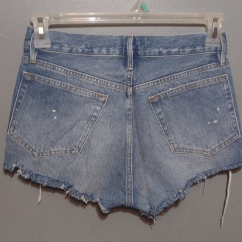Frame Le Stevie Distressed Denim Cutoff Shorts with Peeking Pockets Blue 24 - Picture 2 of 8